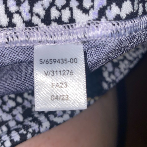 Athleta  size Small - Picture 3 of 5
